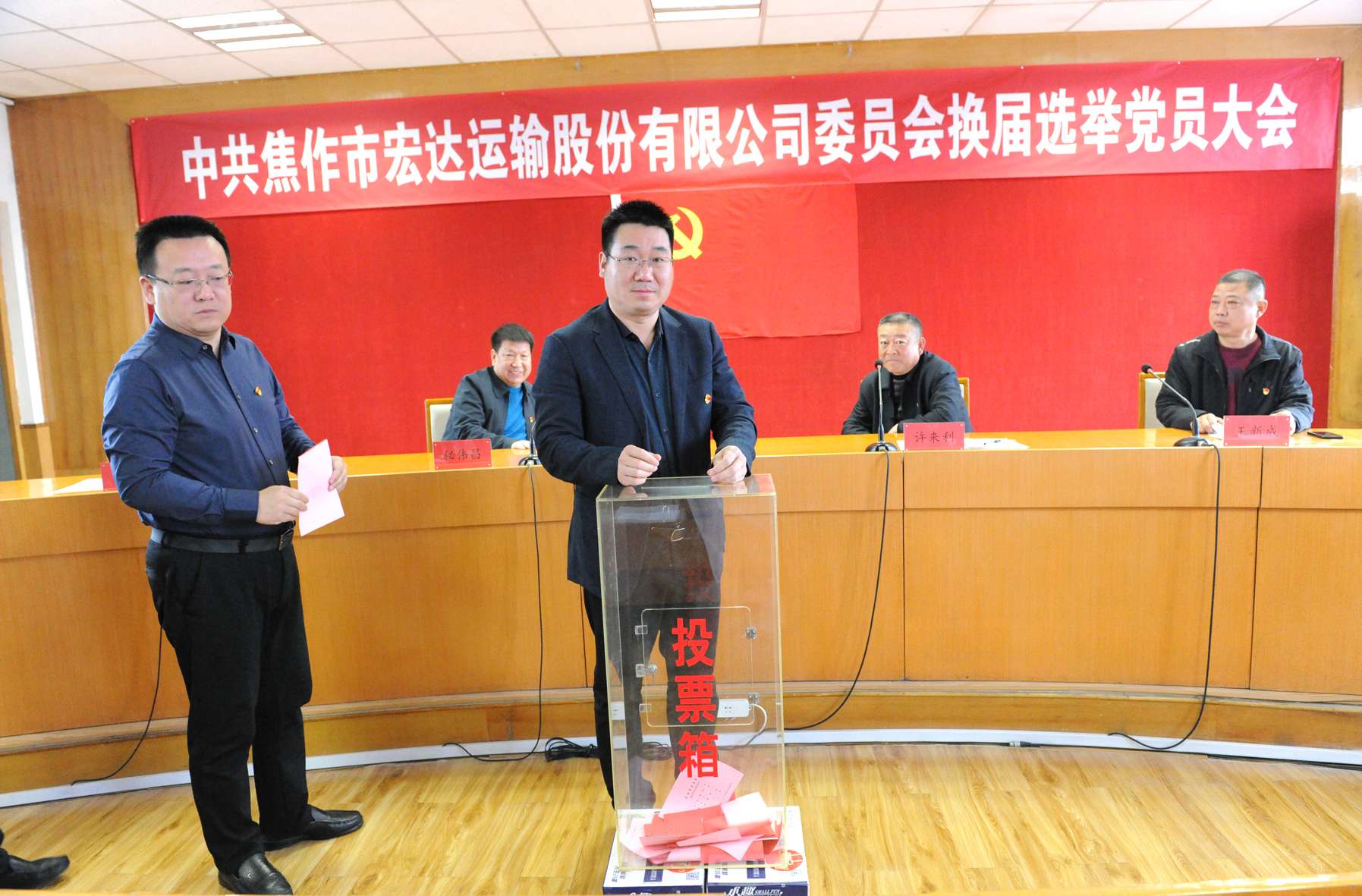 08f030cb782d6c152157a7fe982d1a6.jpg 08f030cb782d6c152157a7fe982d1a6.jpg