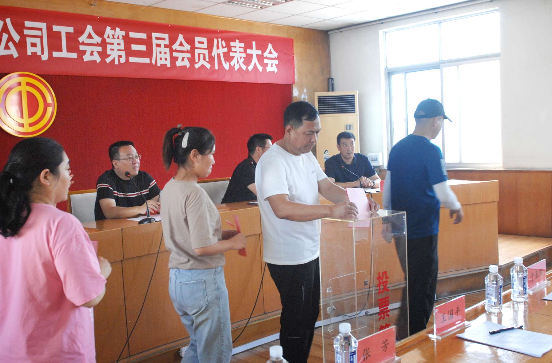 DSC_0098-1.jpg DSC_0098-1.jpg